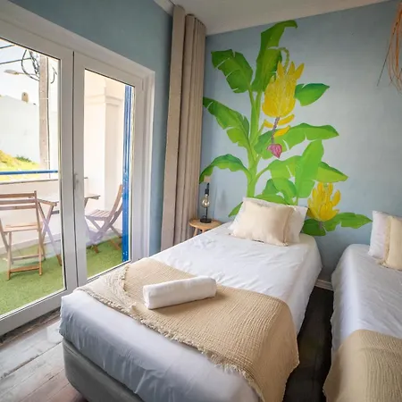 Hostel Saltline Surf House *