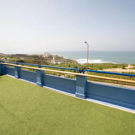 Hostel Saltline Surf House Ericeira